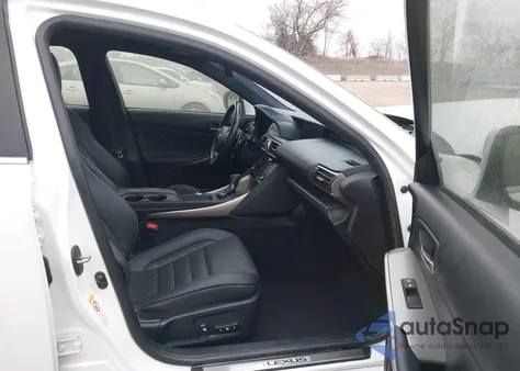 2018 Lexus Is 300 из США, поврежденный, VIN JTHC81D24J5027311